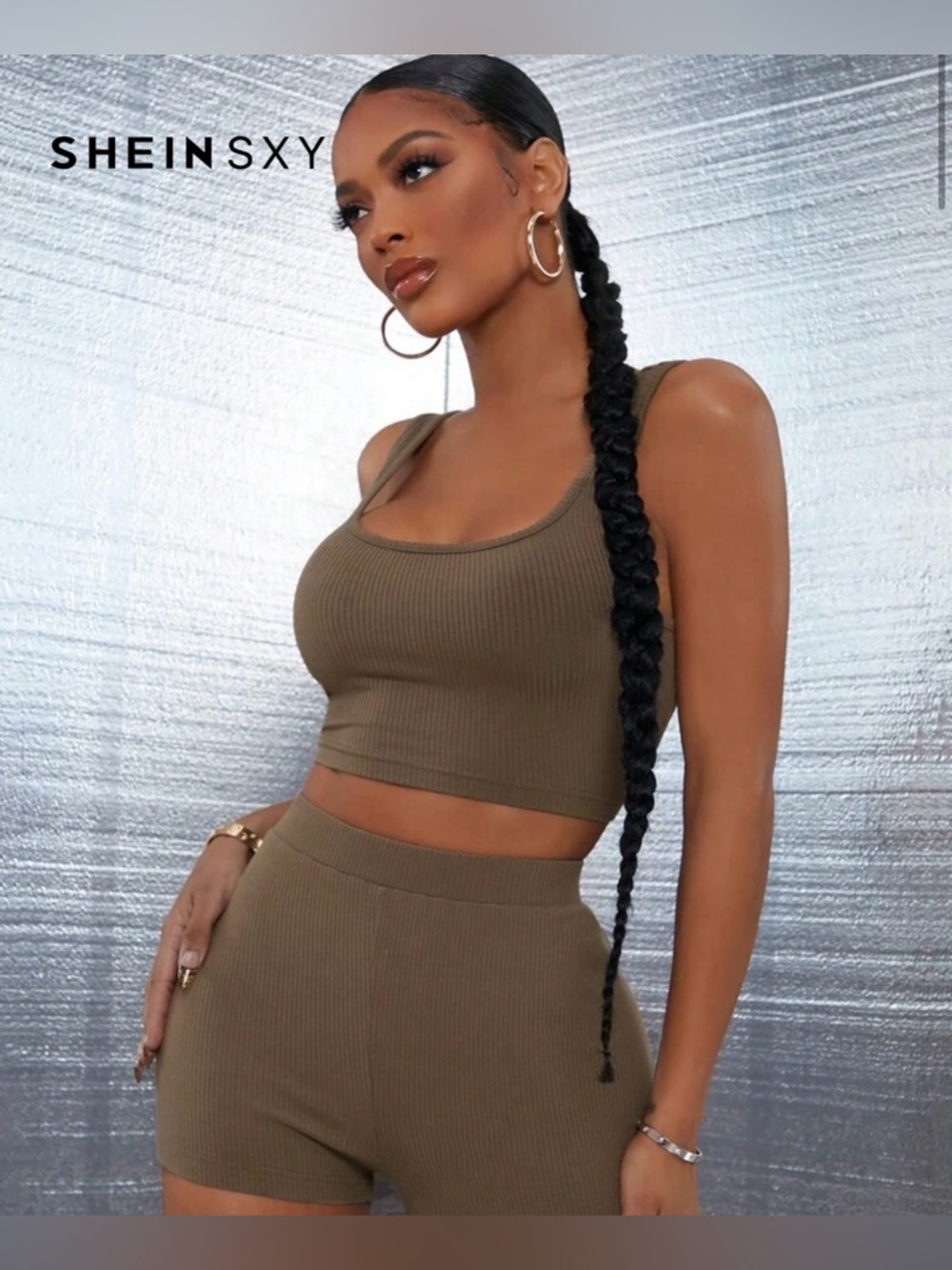 Large Brown Scoop Neck Cropped Tank Top (Only the Tank top)🤎 Like New